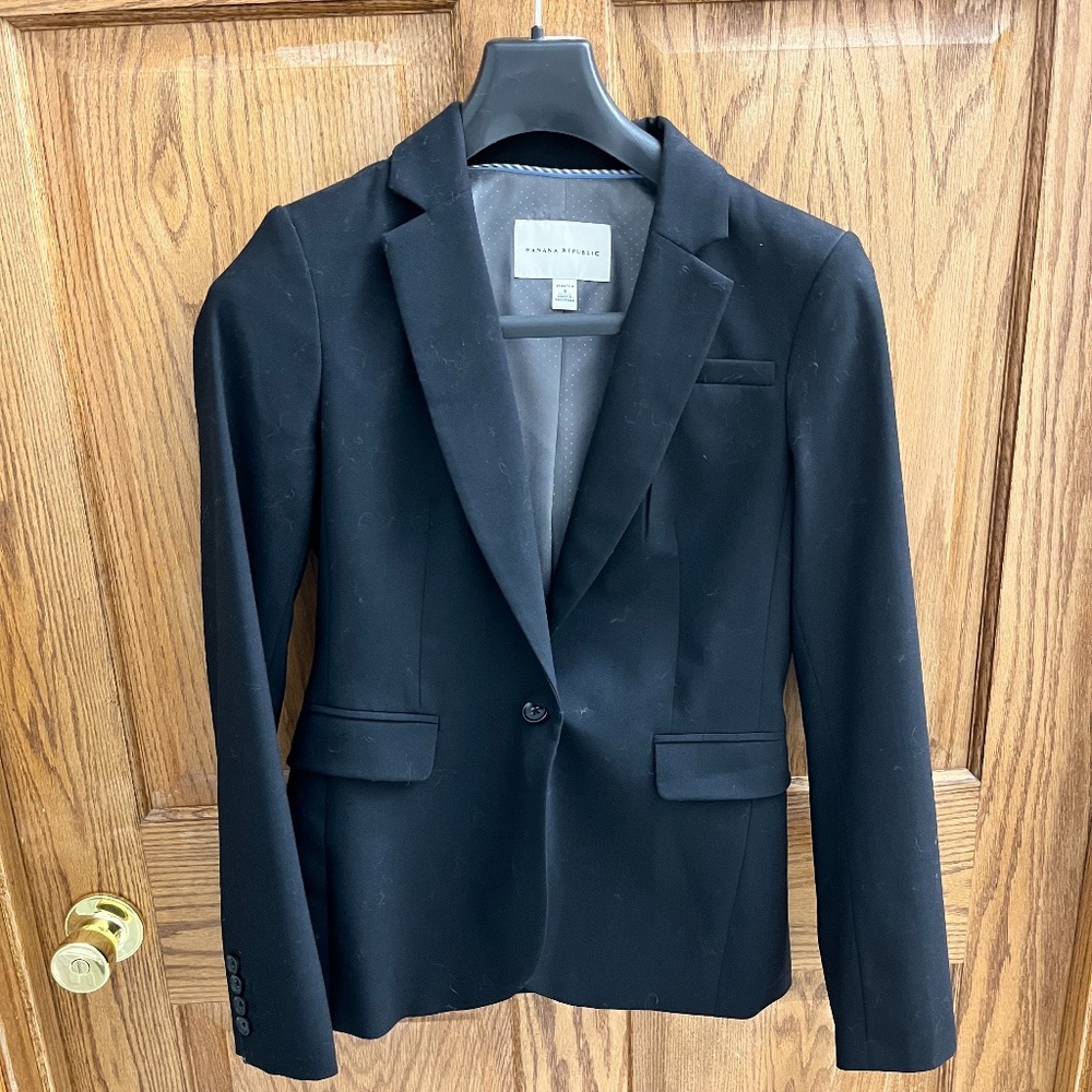 Banana Republic Black suit jacket sz 4